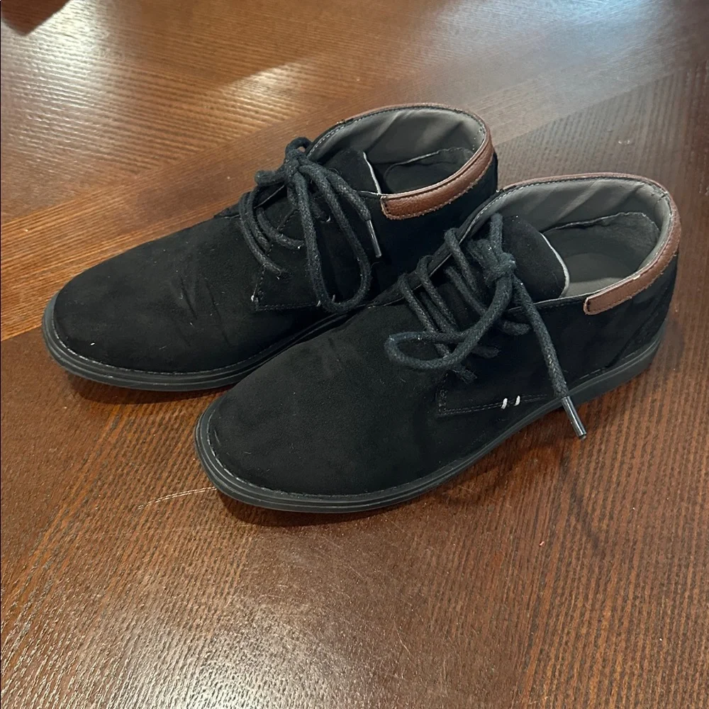 Kenneth Cole Reaction Boys Shoes Size 1